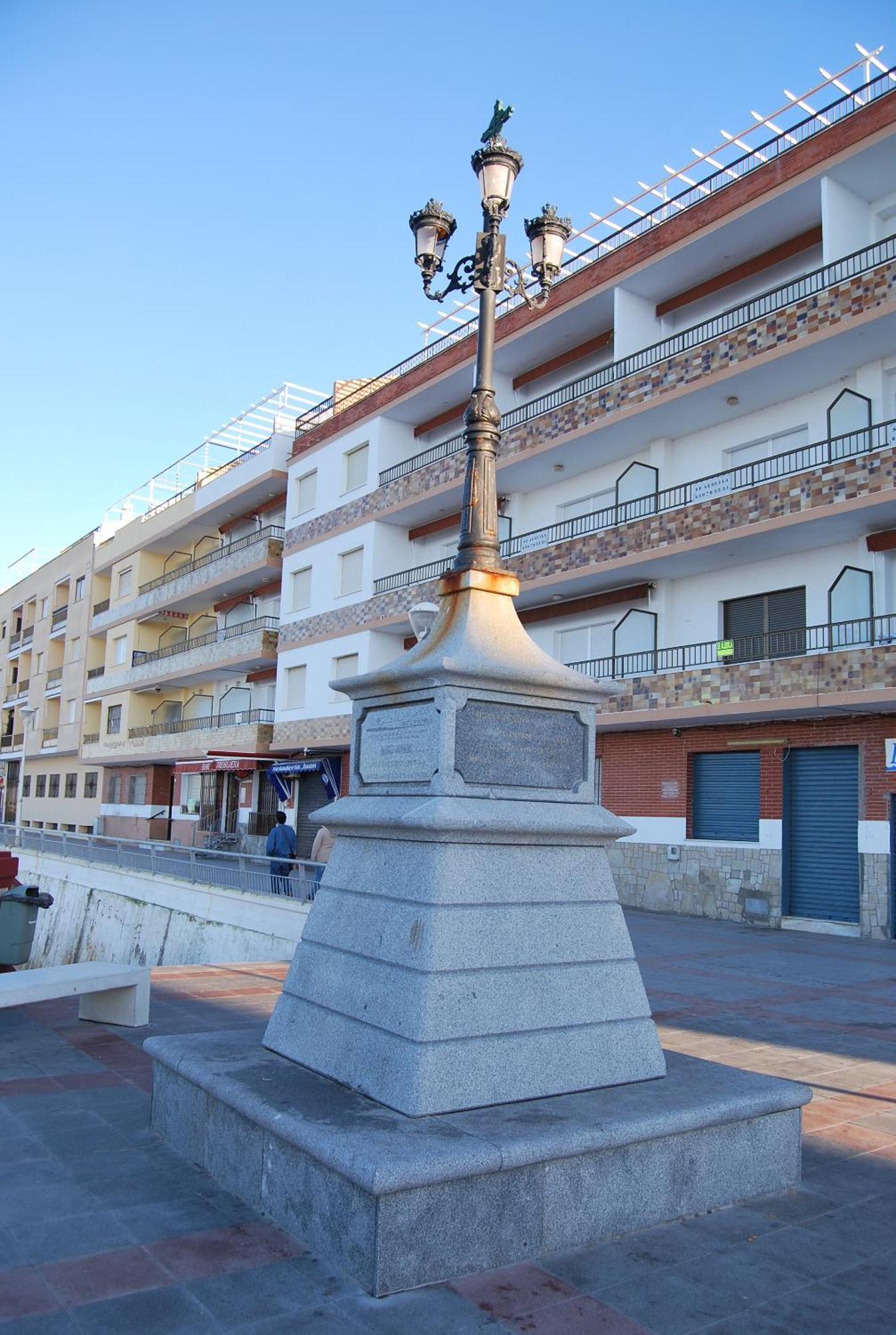 Hostal Avenida By Bossh! Hotels Chipiona Exterior photo